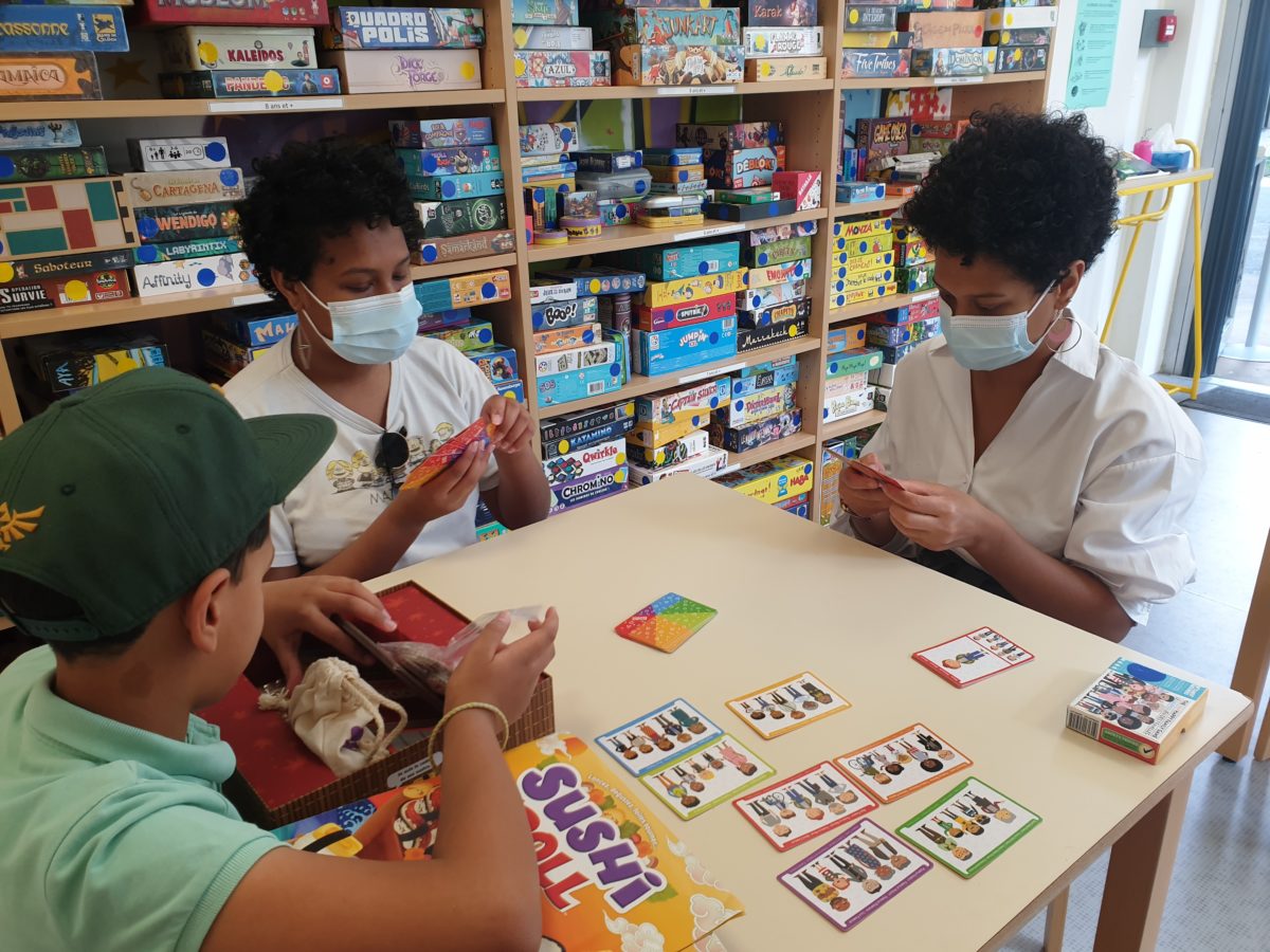 Soirée jeux à la bibliothèque